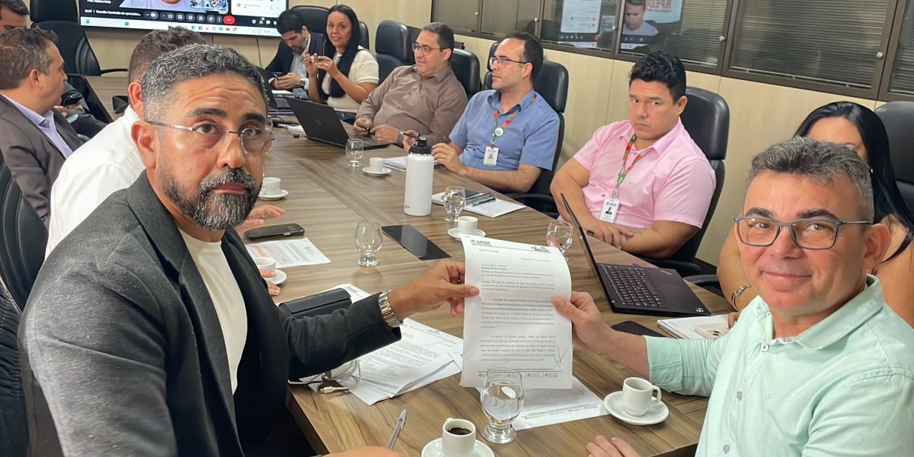 PRECATÓRIOS DO FUNDEF DA REDE ESTADUAL: COMISSÃO TÉCNICA SE REÚNE E SINDICATO APEOC COBRA AGILIDADE E TRANSPARÊNCIA NO PAGAMENTO DA 4ª PARCELA