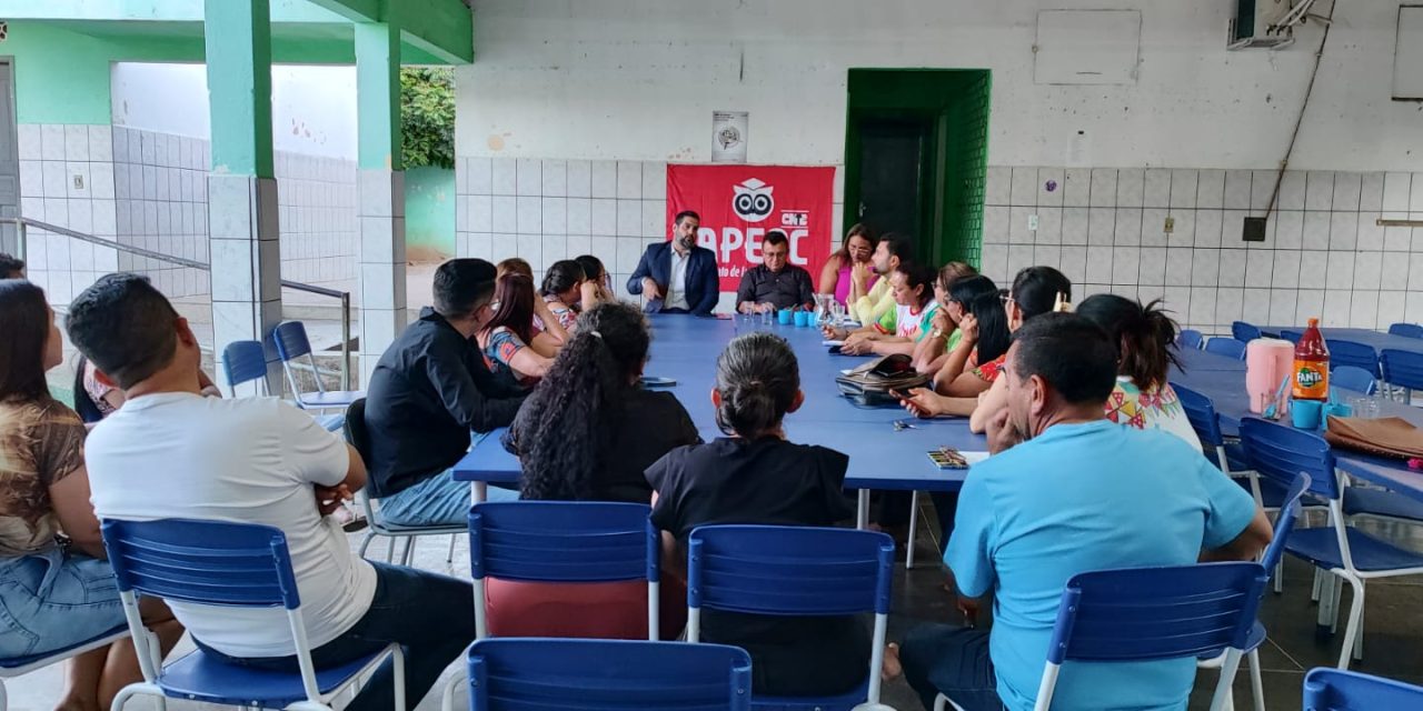 CATARINA: SINDICATO APEOC DEBATE GARANTIA DO DIREITO À LICENÇA-PRÊMIO
