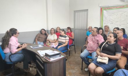 PACAJUS: APEOC PARTICIPA DE REUNIÃO QUE GARANTE AVANÇO EM NEGOCIAÇÃO SOBRE GRATIFICAÇÃO PARA PROFESSORES, INCLUINDO READAPTADOS