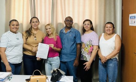 BAIXIO: SINDICATO APEOC ENTREGA PAUTAS DA CAMPANHA SALARIAL 2026 À GESTÃO MUNICIPAL