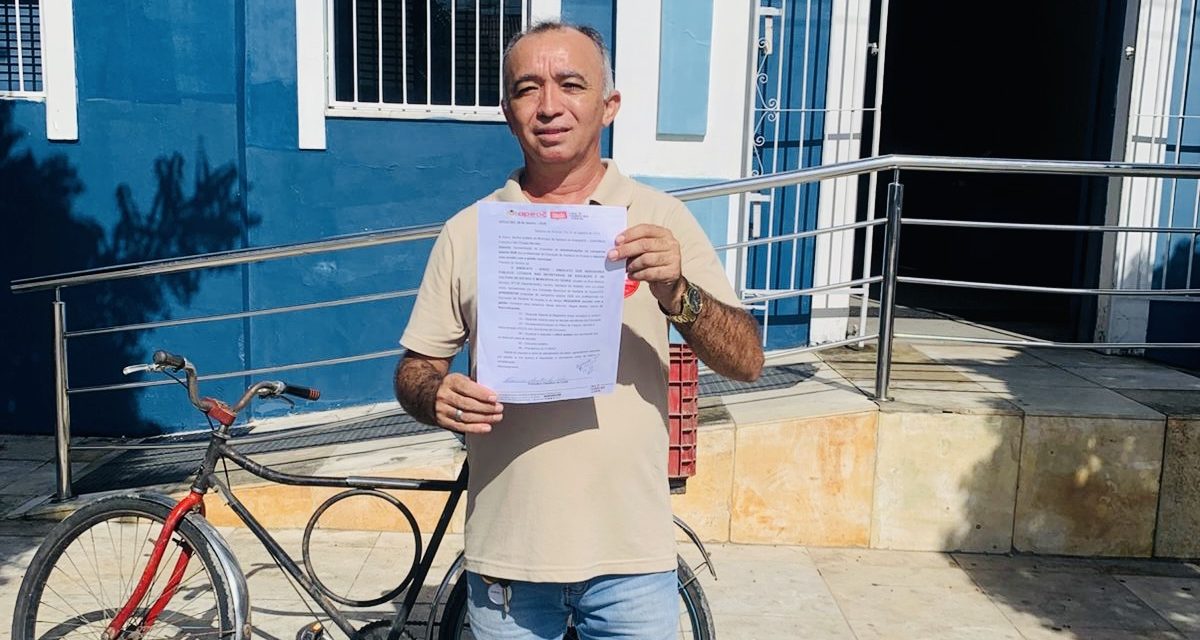 SANTANA DO ACARAÚ: SINDICATO APEOC PROTOCOLA OFÍCIO REQUERENDO REUNIÃO COM A GESTÃO MUNICIPAL
