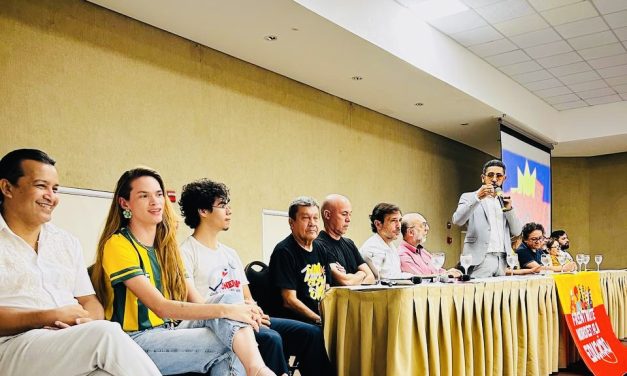 SINDICATO APEOC PARTICIPA DO FÓRUM DA FNNE EM DEFESA DA DEMOCRACIA, SOBERANIA E DIREITOS SOCIAIS