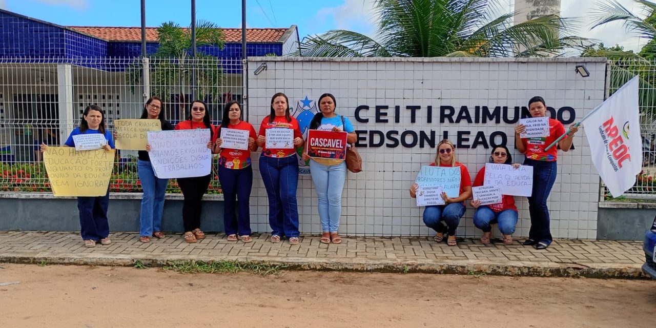 CASCAVEL: SINDICATO APEOC E PROFESSORES REALIZAM ATO EM DEFESA DA EDUCAÇÃO PÚBLICA E POR MELHORES CONDIÇÕES DE TRABALHO